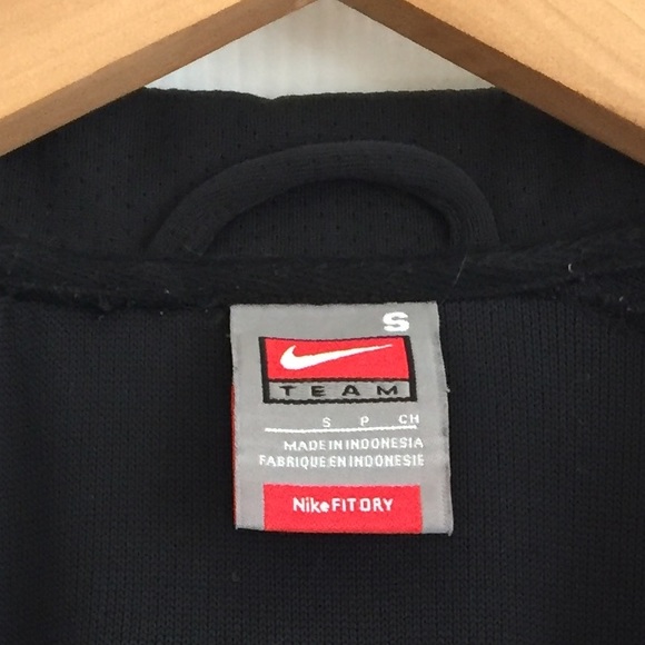 ❌DONATED 6/19/23 Nike Final 4 zip-up (Men's S) - Picture 5 of 8
